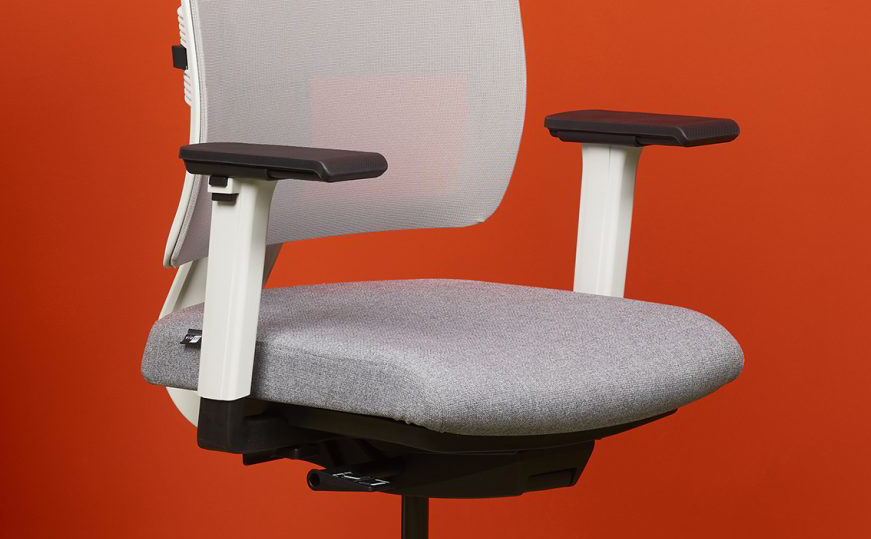 Siège de bureau ergonomique à assise galbée – Topstar: sans accoudoirs